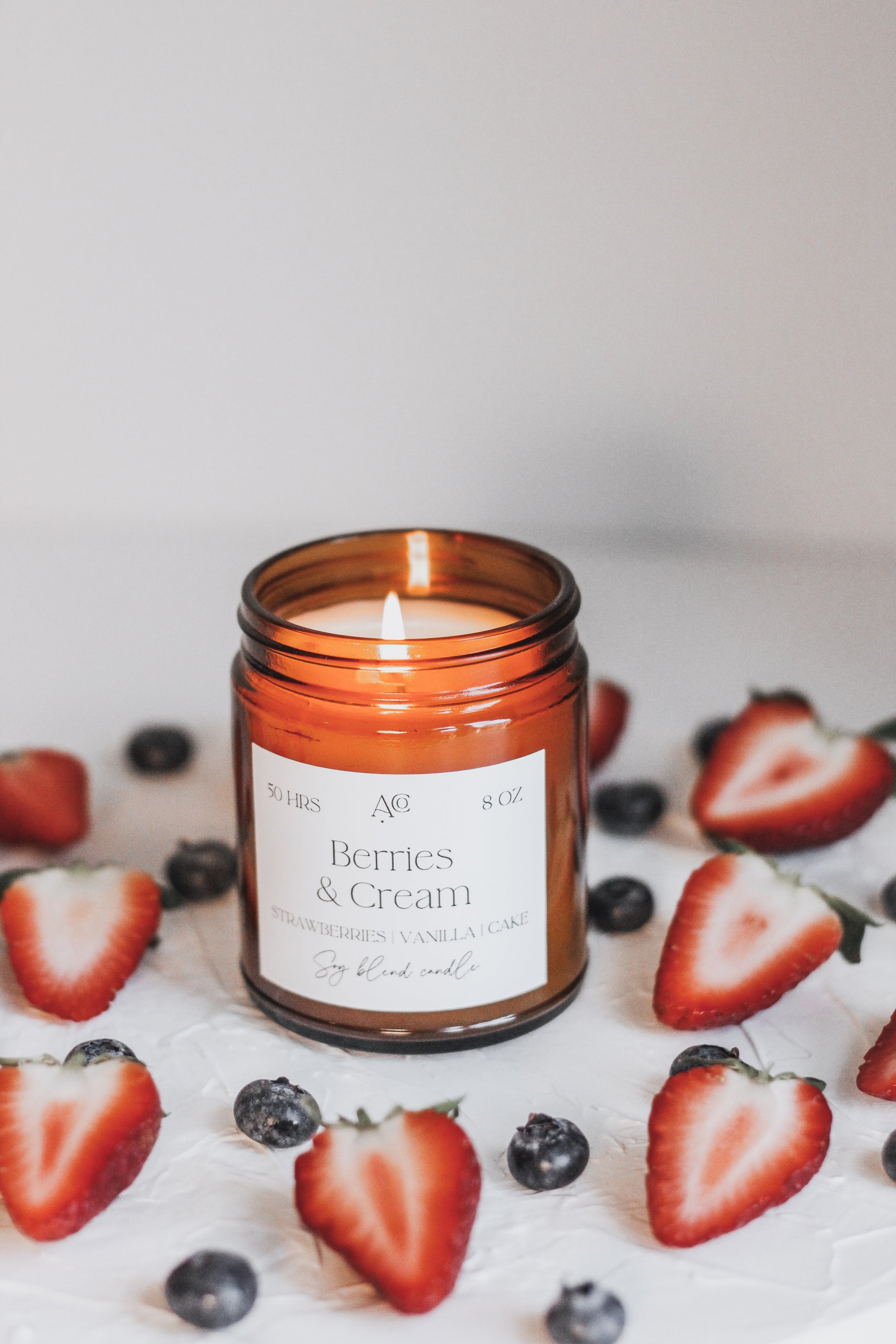BERRIES AND CREAM Soy Blend Candle