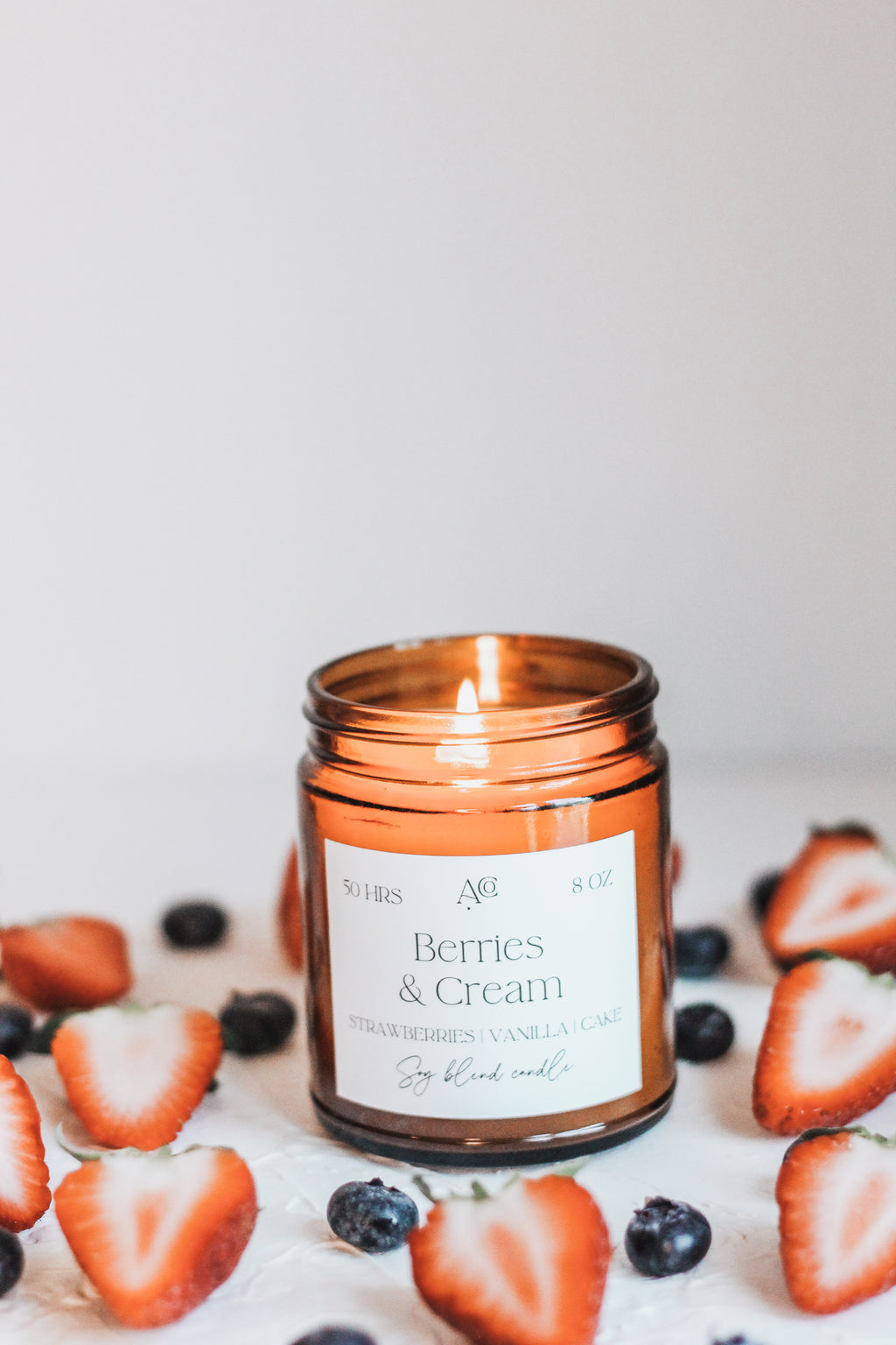 BERRIES AND CREAM Soy Blend Candle